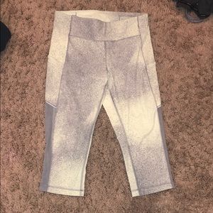Lululemon cropped leggings
